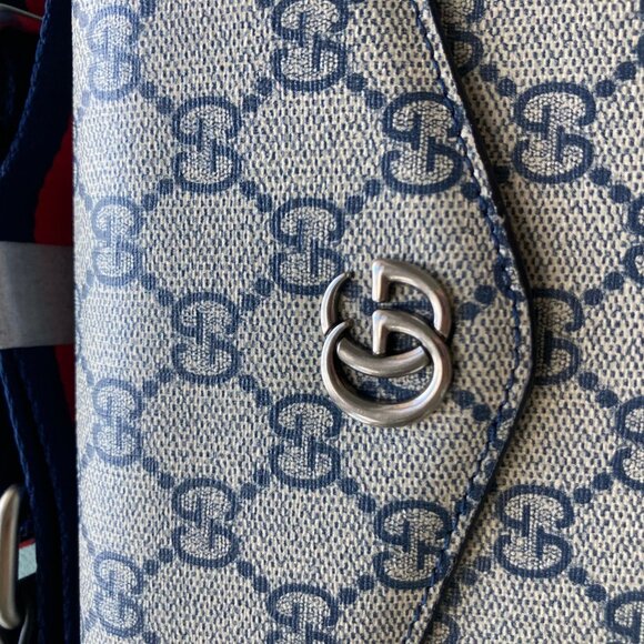 NWT Gucci Vintage Monogram Shoulder Bag Small - Picture 4 of 9